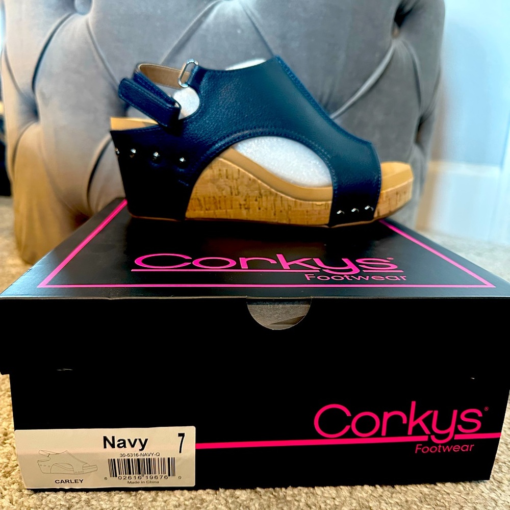 Corkys Wedges